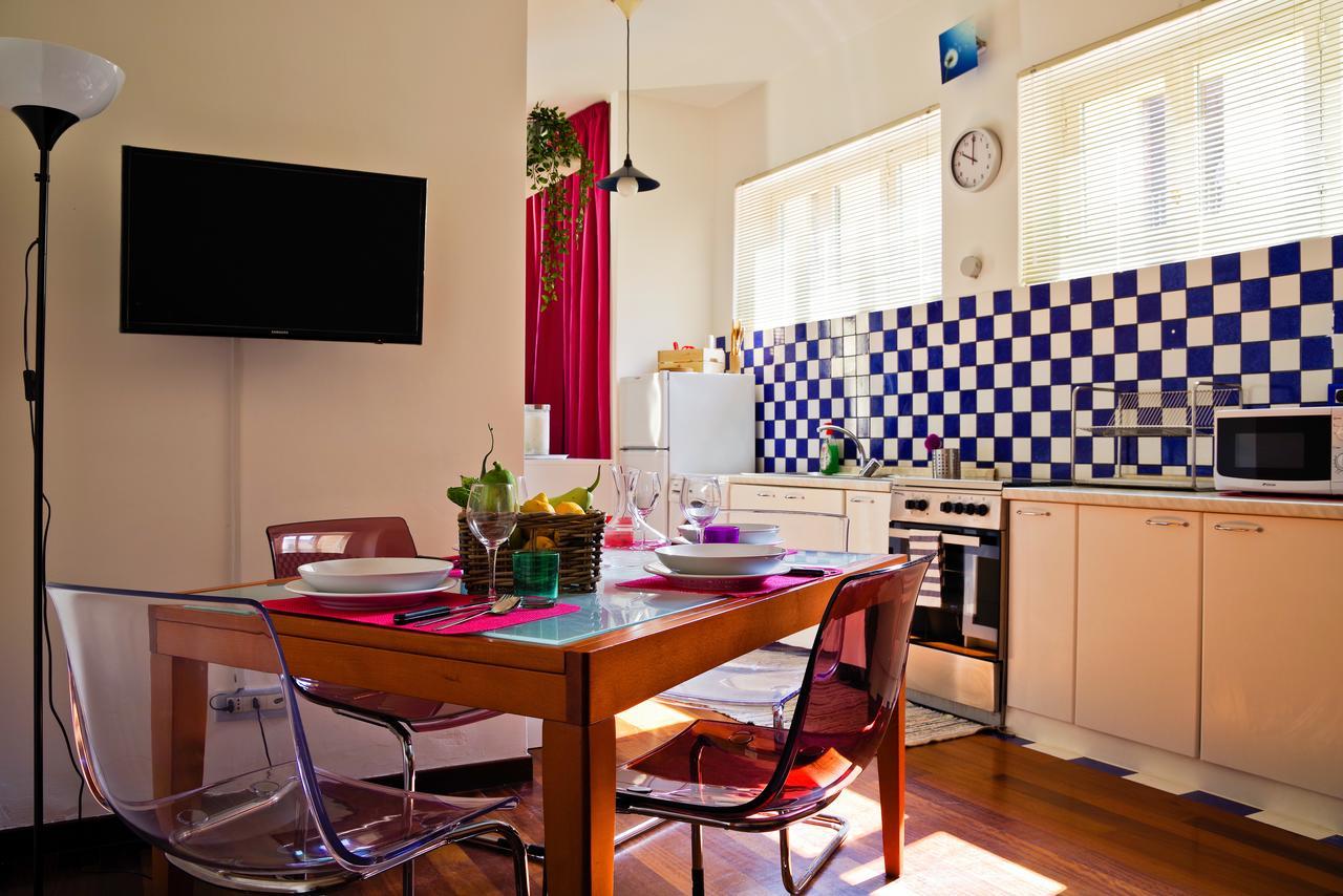 Bed And Travel Apartment Dogana Regia 15 Salerno Luaran gambar