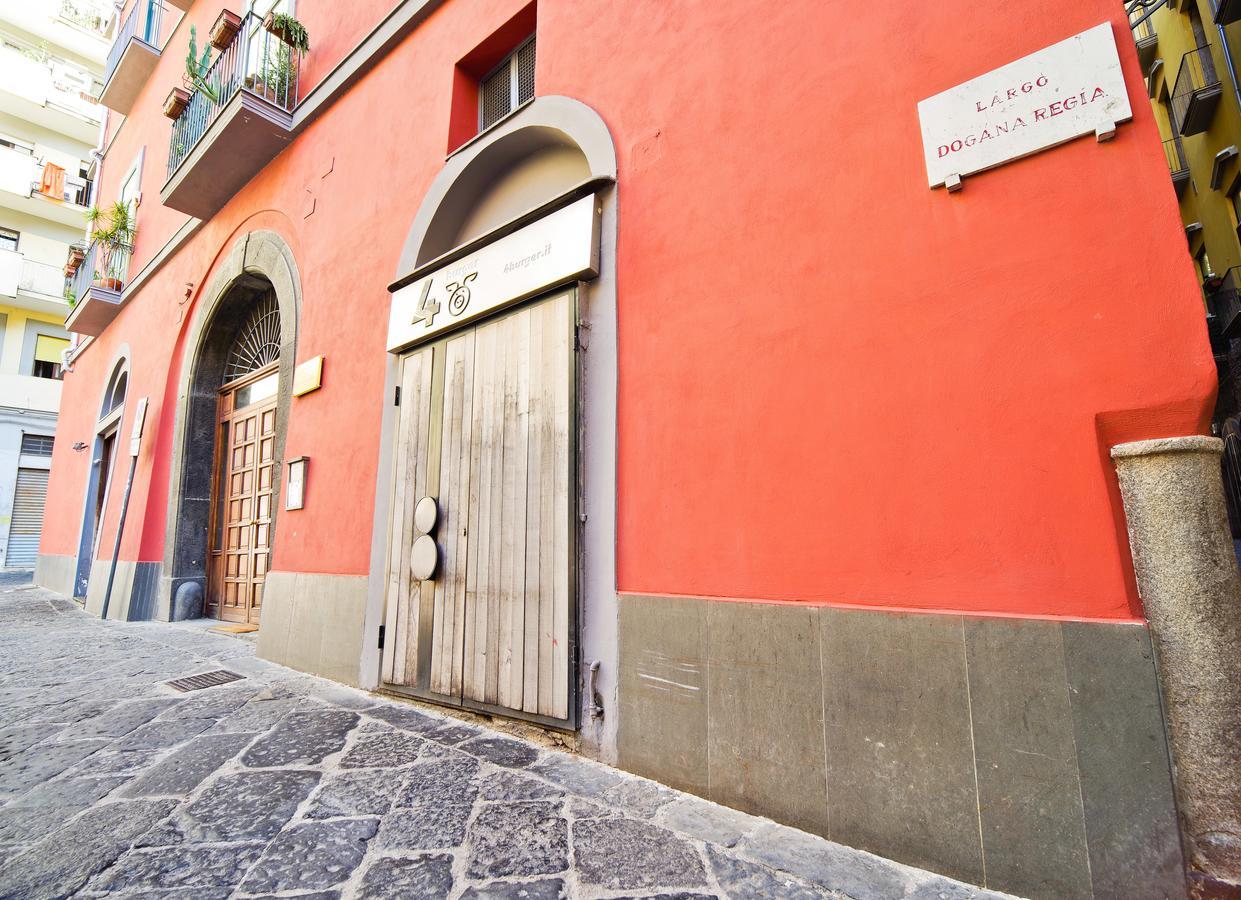 Bed And Travel Apartment Dogana Regia 15 Salerno Luaran gambar